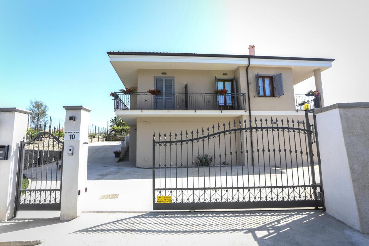 Il Violino Degli Dei Holiday House 아제롤라 외부 사진